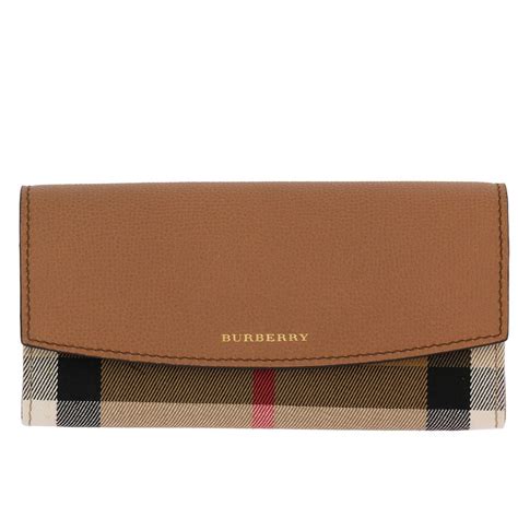 burberry wallet women outlet|Burberry factory outlet online store.